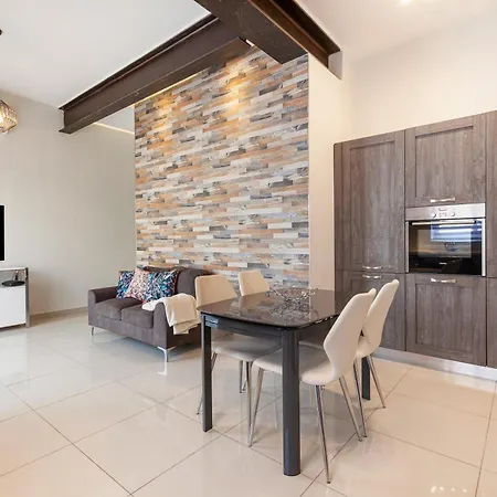 Appartement Lovely 2br In St Julians With Private Balcony By 360 Estates San Ġiljan