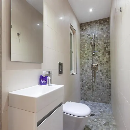 Lovely 2br In St Julians With Private Balcony By 360 Estates