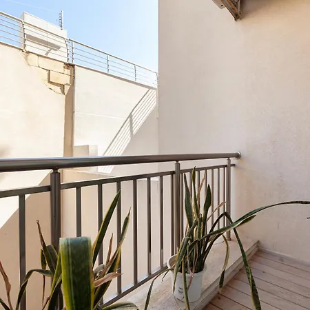 Lovely 2br In St Julians With Private Balcony By 360 Estates Appartement San Ġiljan