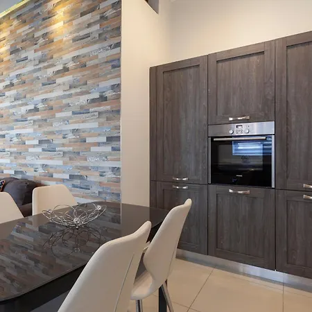 Lovely 2br In St Julians With Private Balcony By 360 Estates Appartement